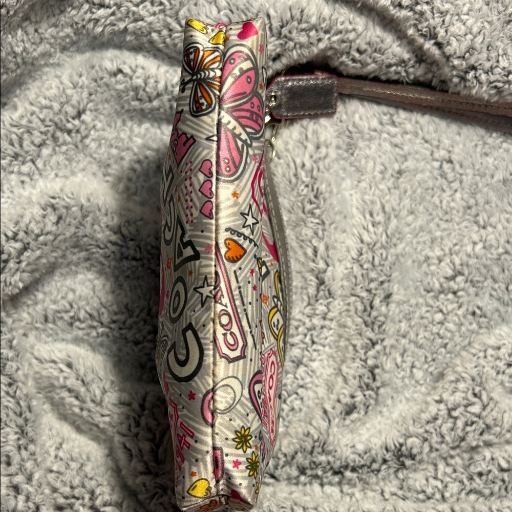 Coach Poppy Butterfly Graffiti Wristlet in Sateen Finish and Silver Hardware - Picture 4 of 11